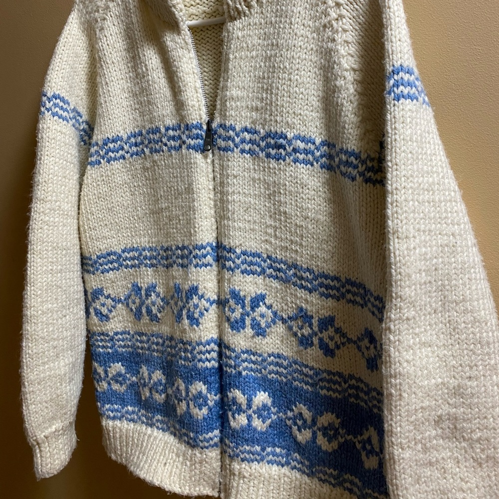 Scandinavian wool Nordic sweater | size L-XL - Picture 2 of 3